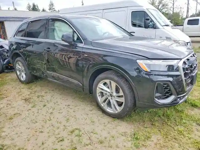 WA1BVBF70TD012876 2026 AUDI Q7-3
