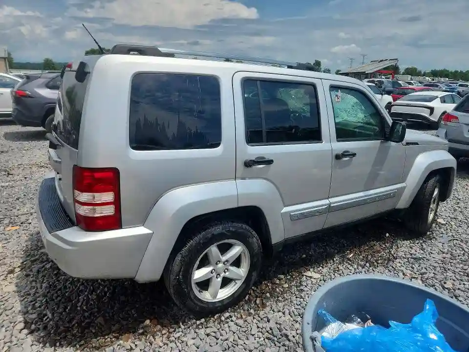 1J4PN5GK0BW581899 2011 JEEP LIBERTY-2