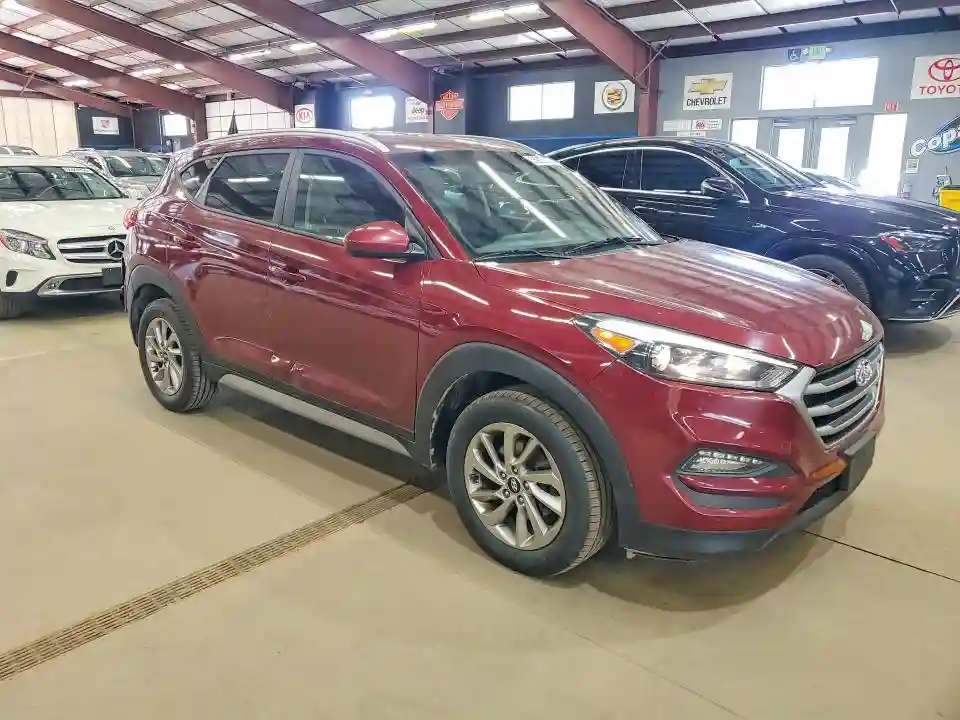 KM8J3CA49JU641586 2018 HYUNDAI TUCSON-3