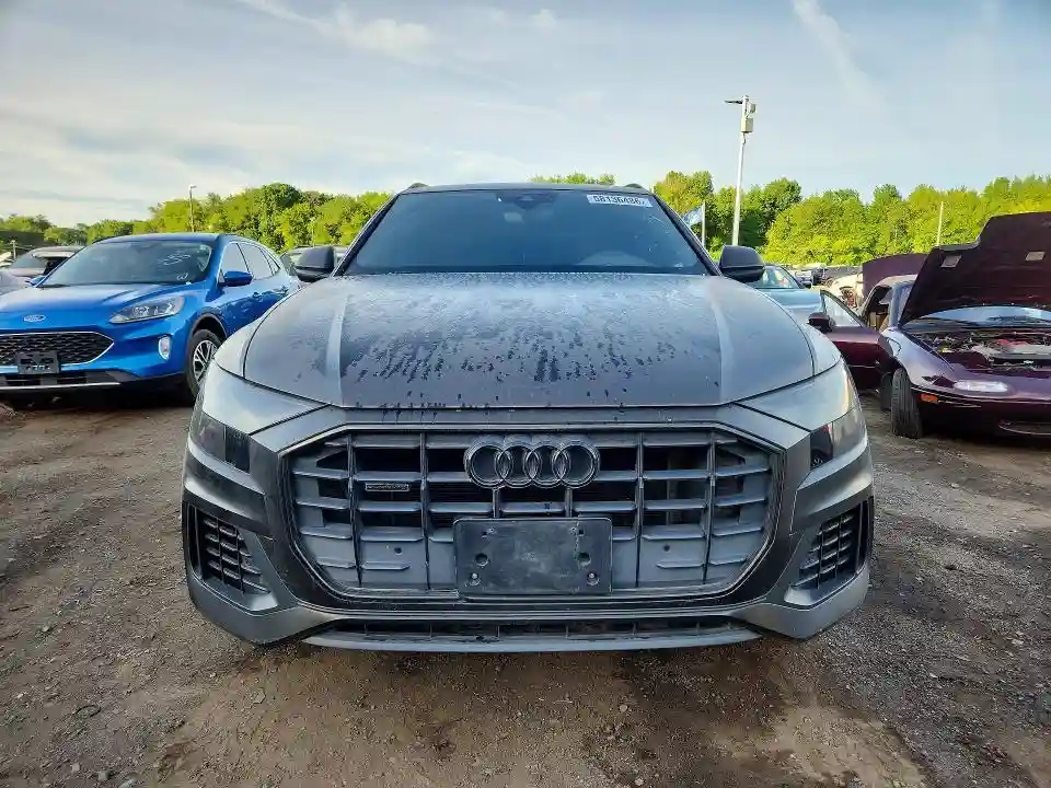 WA1AVAF19KD017493 2019 AUDI Q8-4