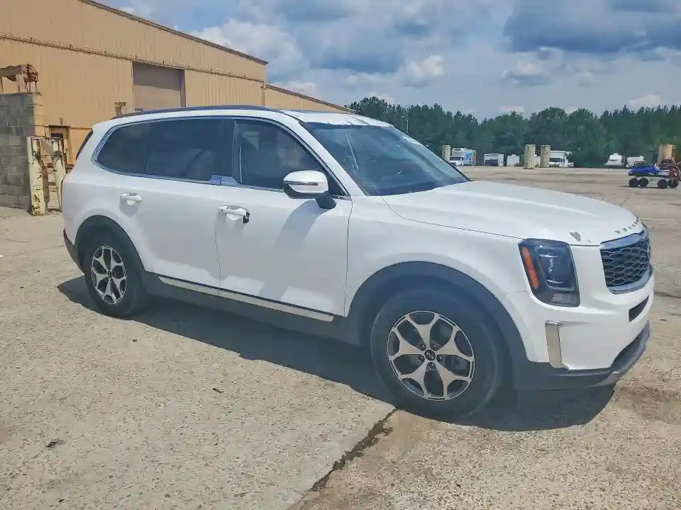 5XYP34HC9LG015851 2020 KIA TELLURIDE-3
