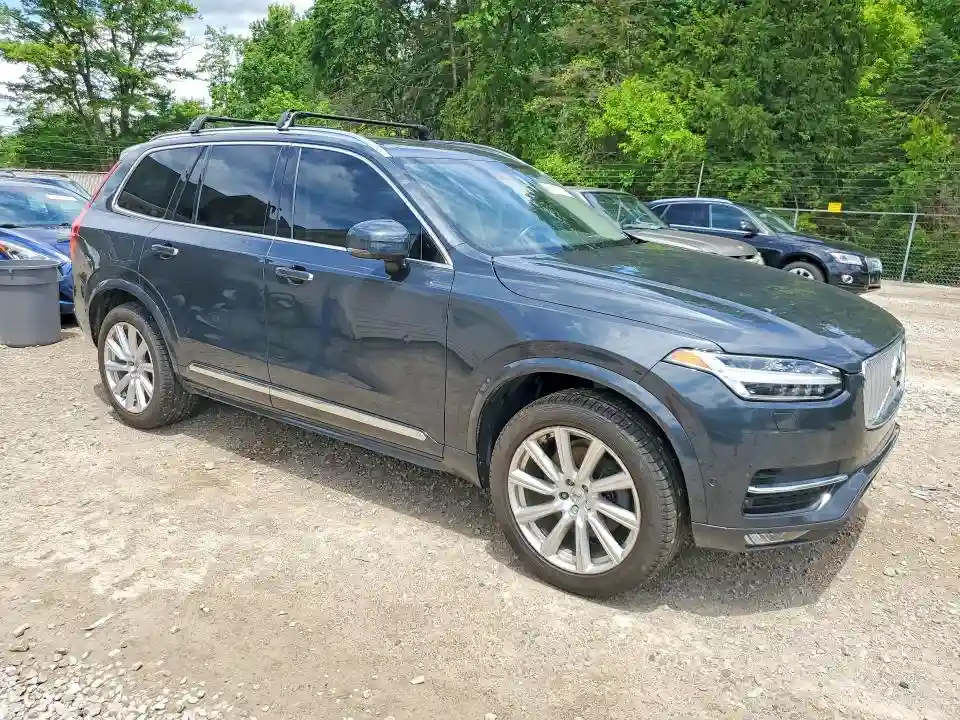 YV4A22PL9G1025989 2016 VOLVO XC90-3