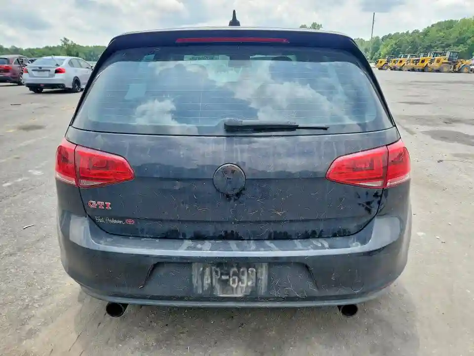 3VW547AU3HM076970 2017 VOLKSWAGEN GTI-5