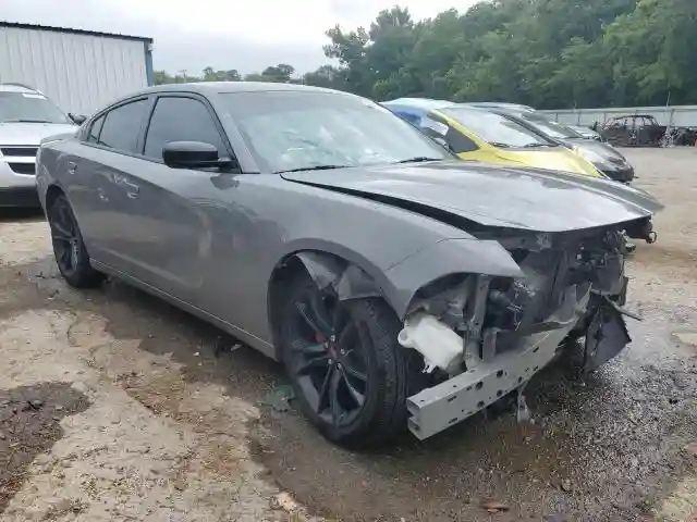 2C3CDXBG6JH335995 2018 DODGE CHARGER-3
