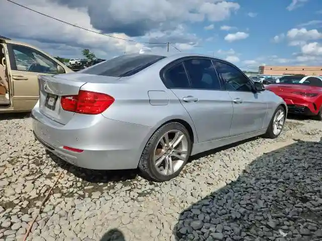 WBA3A5G50FNS89656 2015 BMW 3 SERIES-2