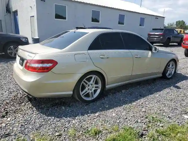WDDHF9ABXBA473042 2011 MERCEDES-BENZ E-CLASS-2