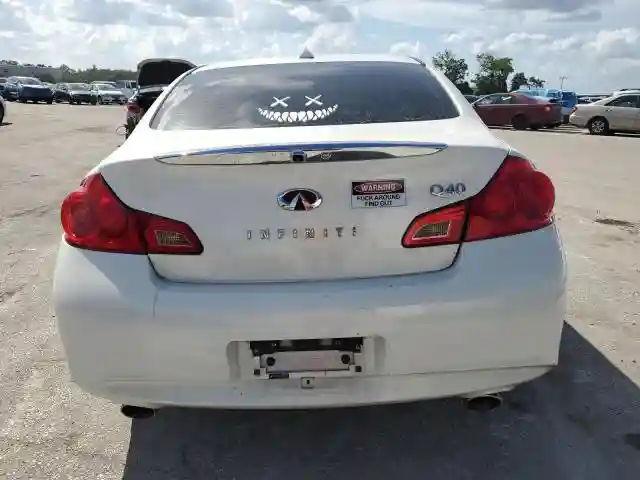 JN1CV6AP3FM501272 2015 INFINITI Q40-5