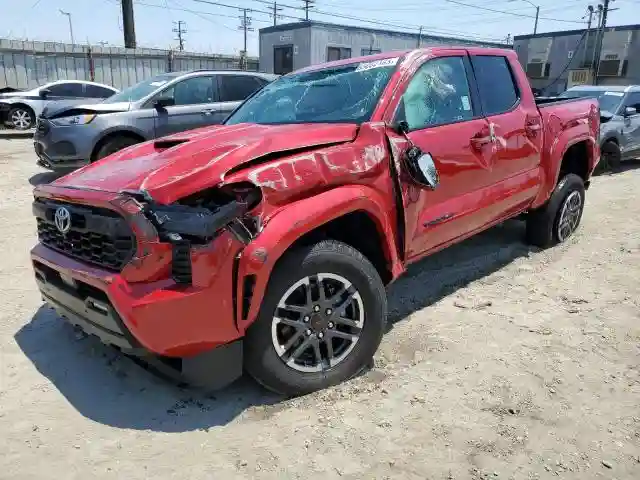 3TYLB5JN5ST070435 2025 TOYOTA TACOMA-0