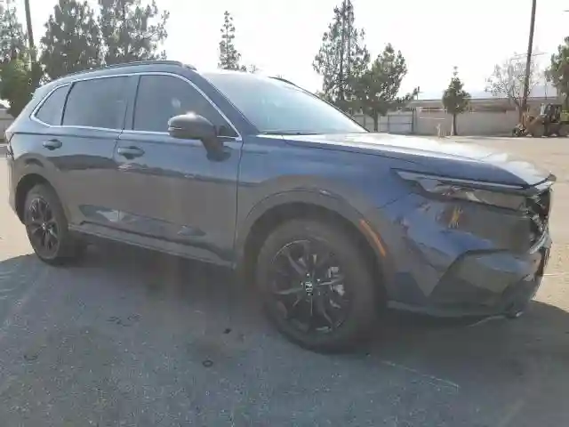 2HKRS6H80RH802854 2024 HONDA CRV-3