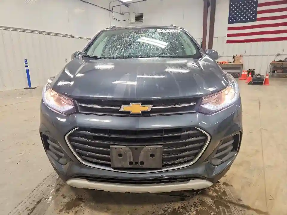 KL7CJPSM1NB534555 2022 CHEVROLET TRAX-4