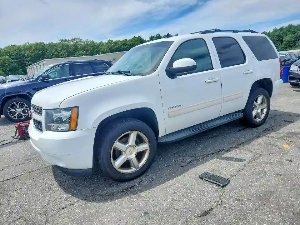 1GNSKBE06ER238369 2014 CHEVROLET TAHOE-0
