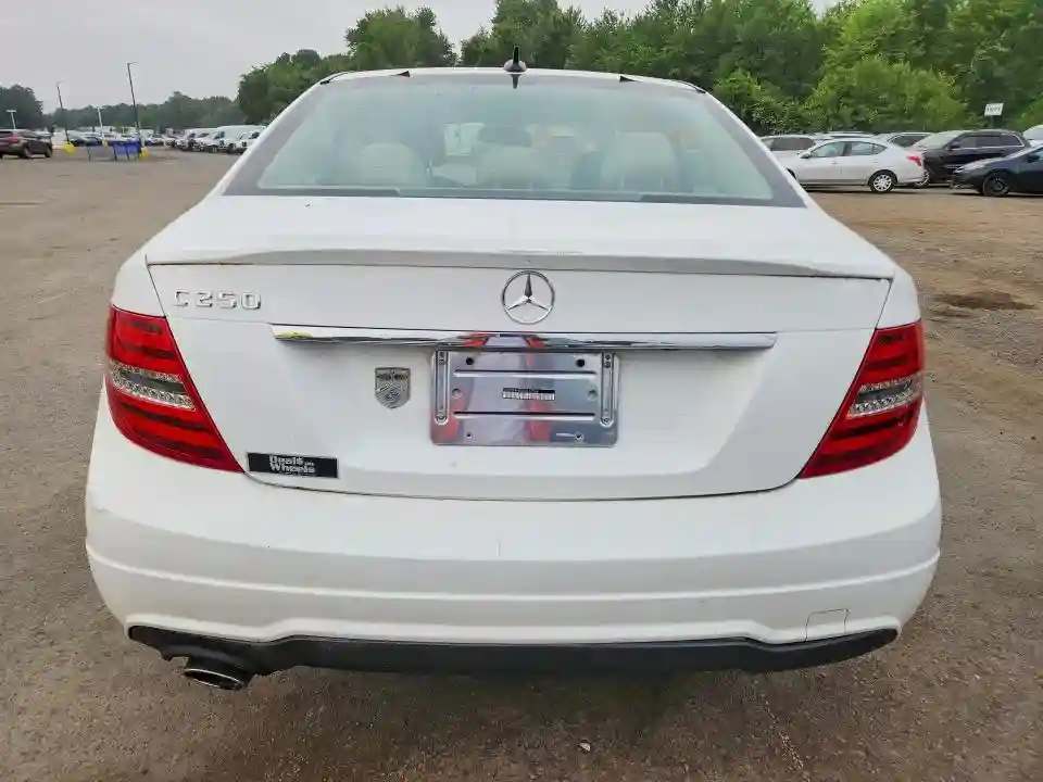 WDDGF4HB8DR271566 2013 MERCEDES-BENZ C-CLASS-5