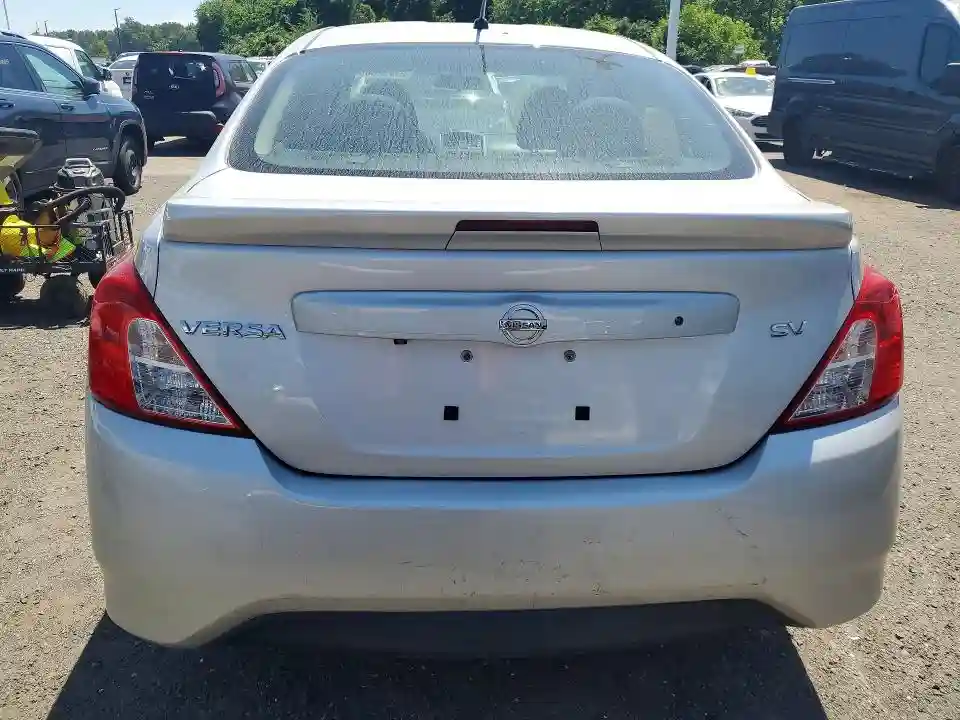 3N1CN7AP3KL879649 2019 NISSAN VERSA-5