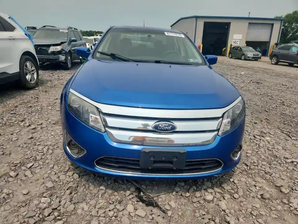 3FAHP0JA5CR371056 2012 FORD FUSION-4