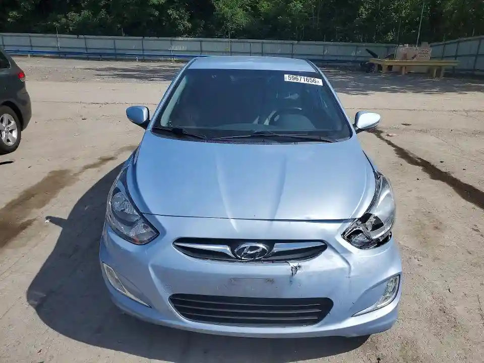 KMHCU5AE5DU074873 2013 HYUNDAI ACCENT-4
