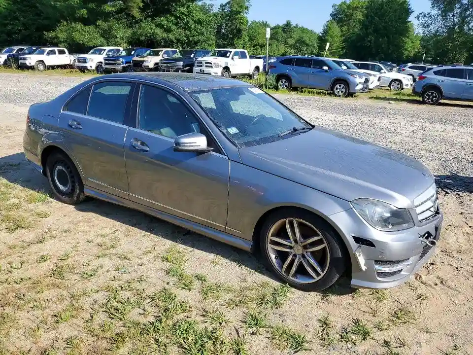 WDDGF8BB6CR193545 2012 MERCEDES-BENZ C-CLASS-3