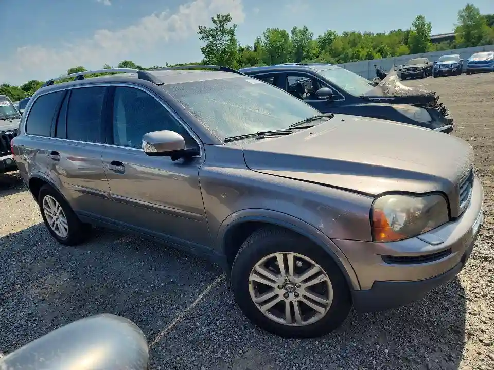YV4952CZ4B1581785 2011 VOLVO XC90-3