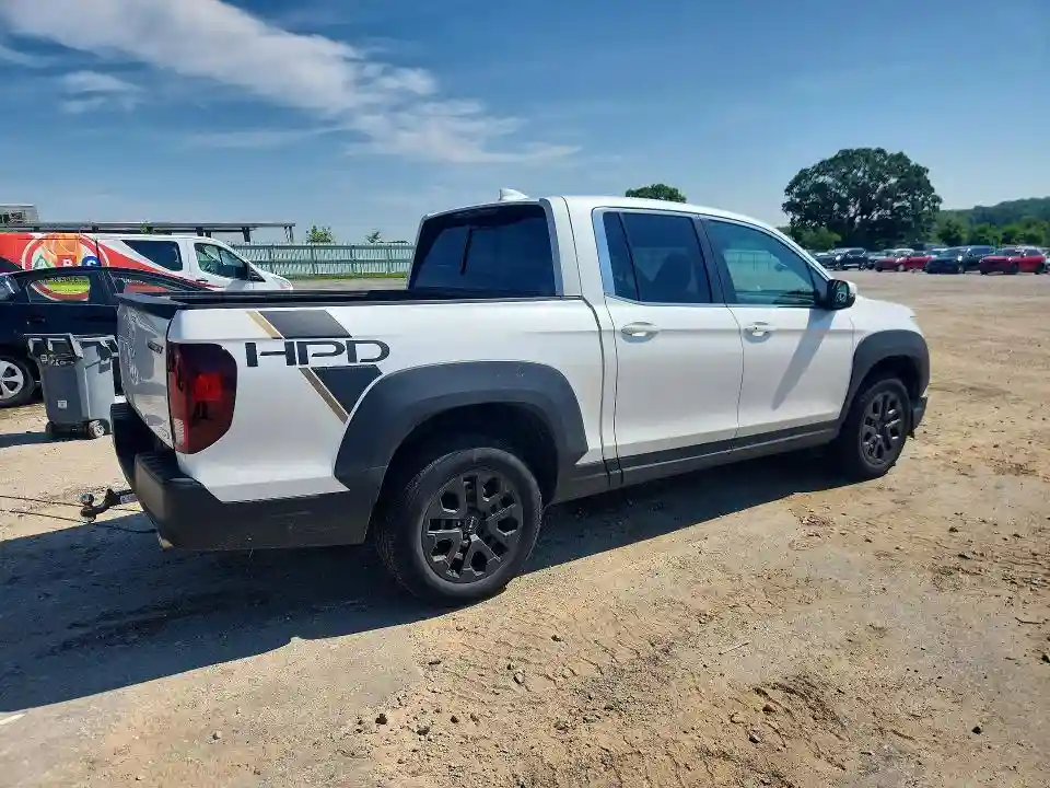 5FPYK3F5XPB029042 2023 HONDA RIDGELINE-2