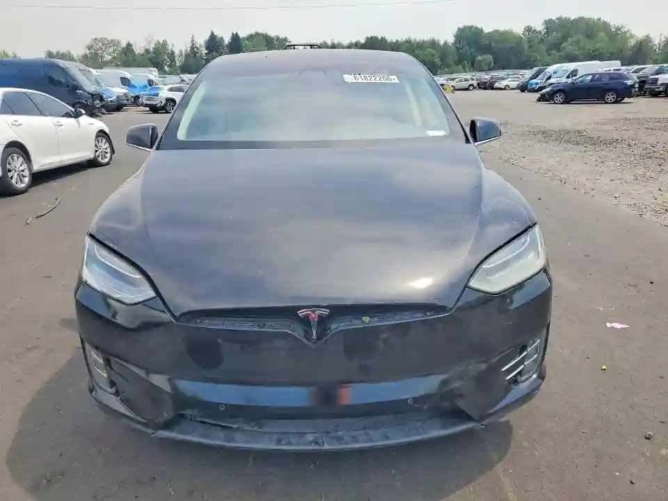 5YJXCBE2XHF049392 2017 TESLA MODEL X-4