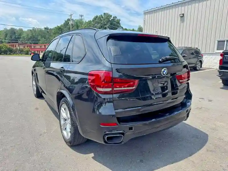 5UXKR6C59F0J74553 2015 BMW X5-1