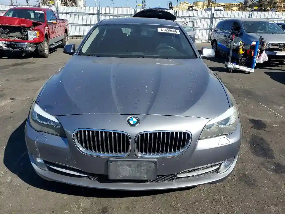 WBAFR7C52CC812299 2012 BMW 5 SERIES-4
