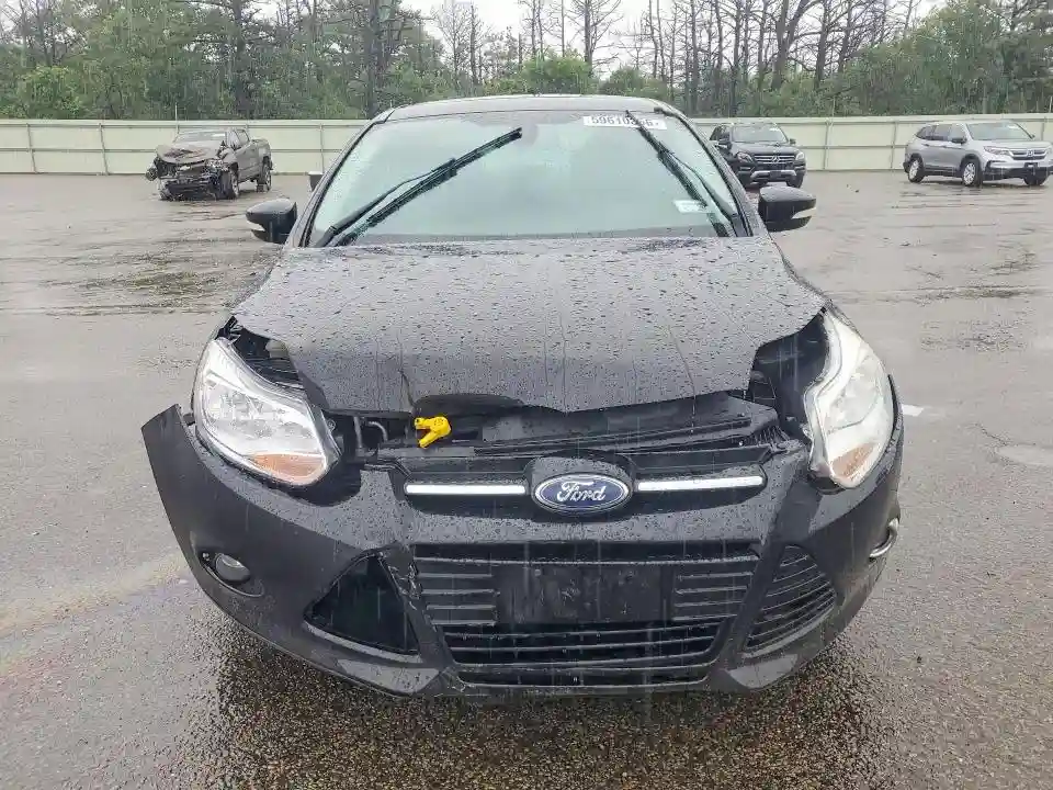 1FAHP3H24CL460423 2012 FORD FOCUS-4