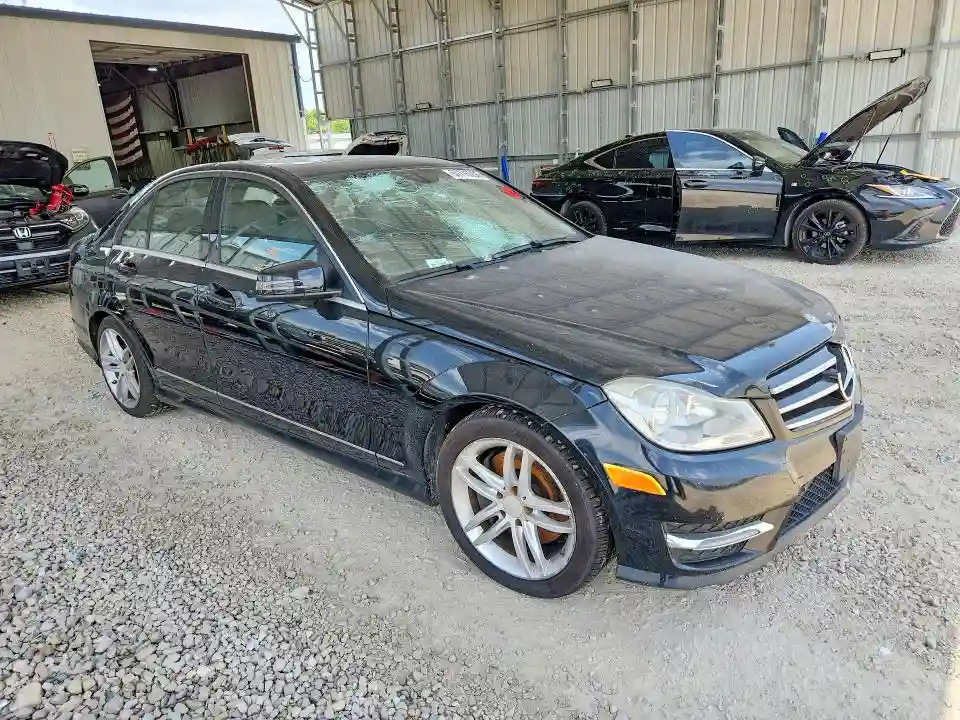 WDDGF8AB3ER312818 2014 MERCEDES-BENZ C-CLASS-3