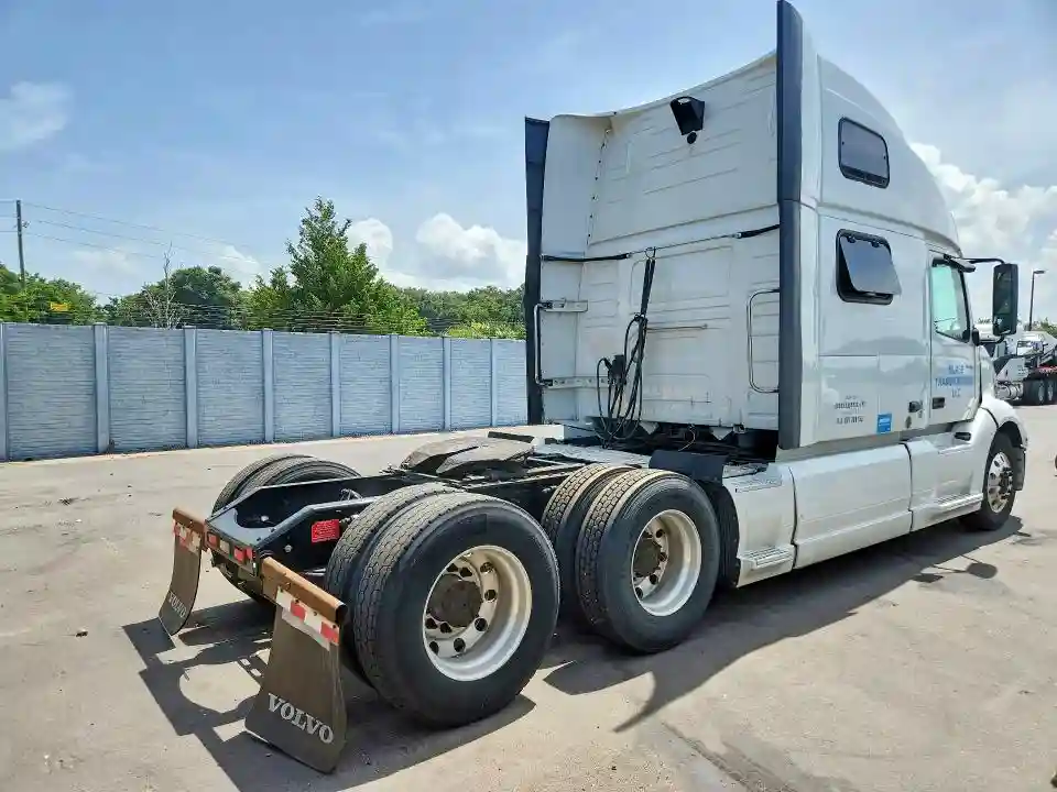 4V4NC9EH2KN905477 2019 VOLVO VN-2