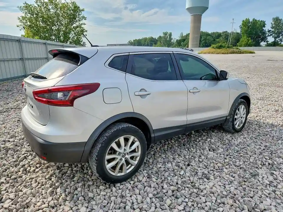 JN1BJ1AV6MW563940 2021 NISSAN ROGUE-2