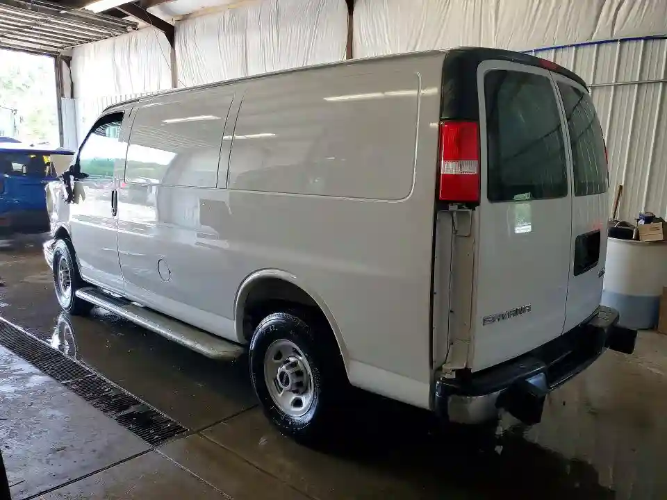 1GTW7AFP9S1219410 2025 GMC SAVANA-1