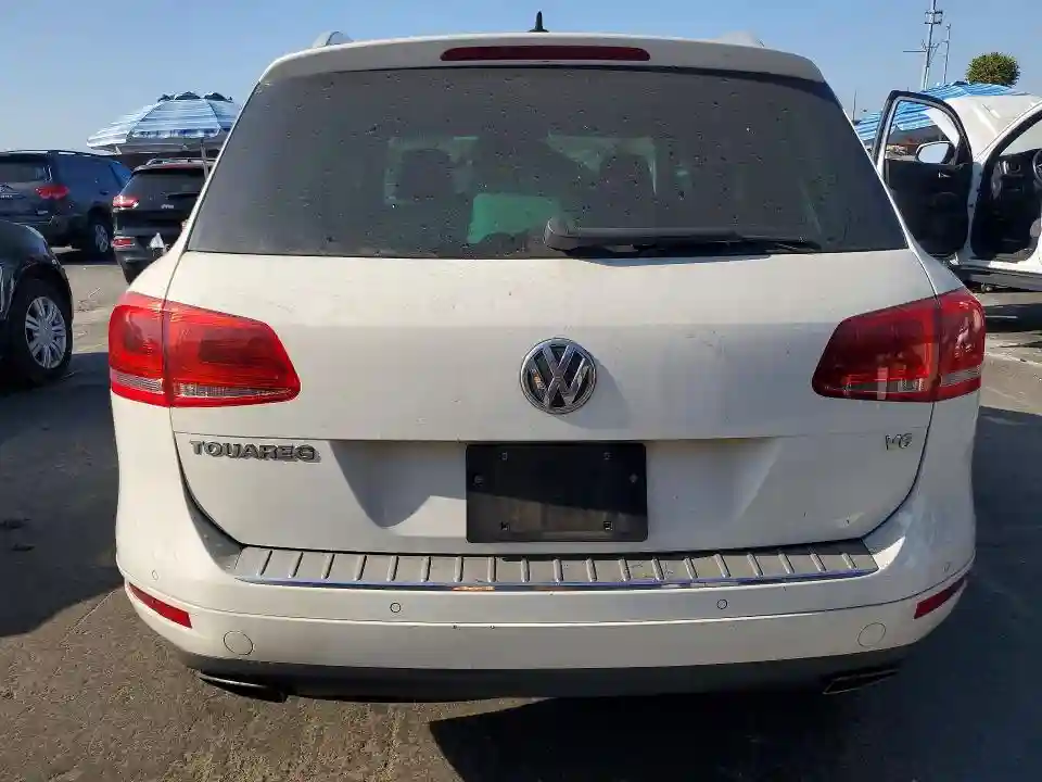 WVGFF9BP5CD001919 2012 VOLKSWAGEN TOUAREG-5