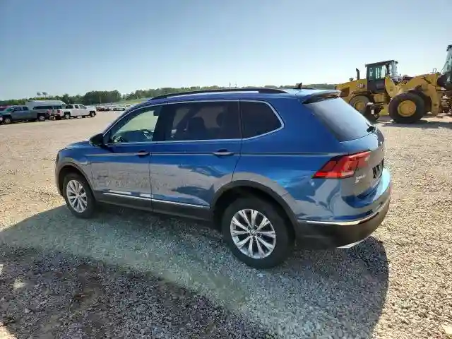3VV2B7AX8JM167889 2018 VOLKSWAGEN TIGUAN-1