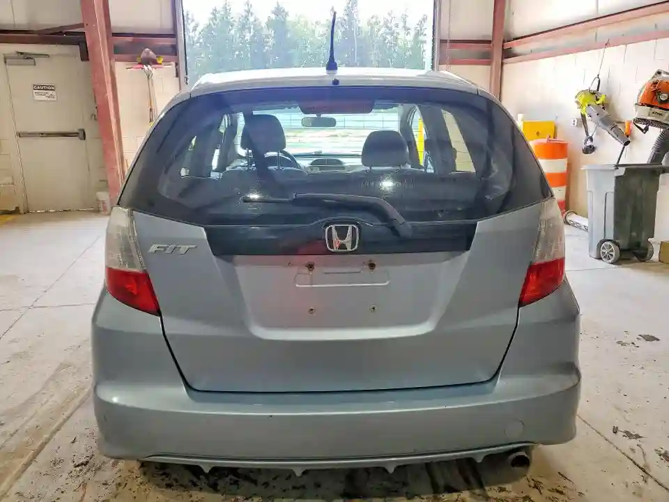 JHMGE8H37BC012420 2011 HONDA FIT-5