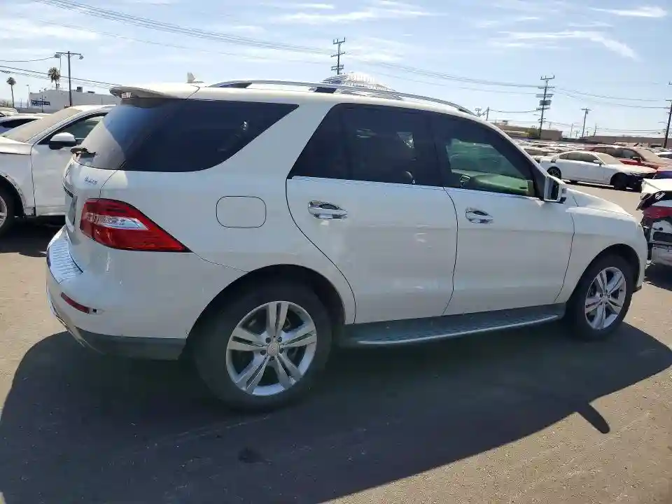 4JGDA5HB4DA226670 2013 MERCEDES-BENZ M-CLASS-2