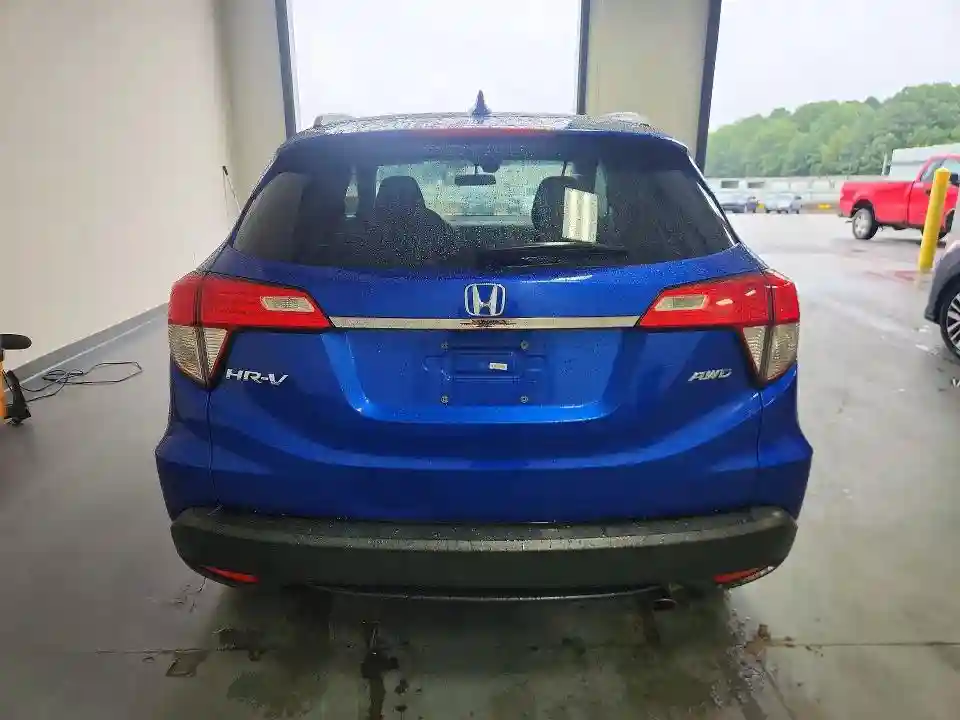 3CZRU6H57NM768443 2022 HONDA HR-V-5