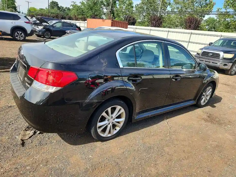 4S3BMBC64D3026713 2013 SUBARU LEGACY-2