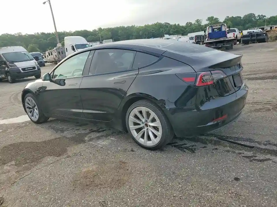 5YJ3E1EA7NF369033 2022 TESLA MODEL 3-1