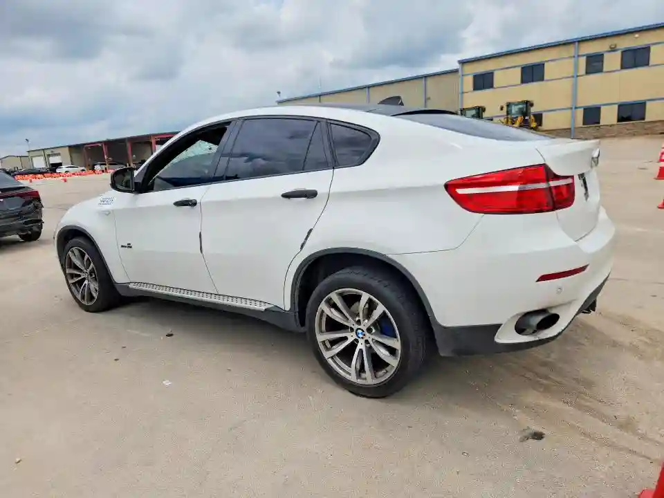 5UXFG2C55E0K41762 2014 BMW X6-1