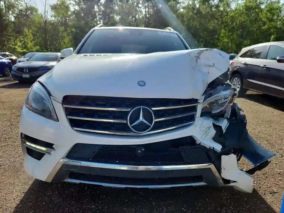 4JGDA5GB2FA554657 2015 MERCEDES-BENZ M-CLASS-4