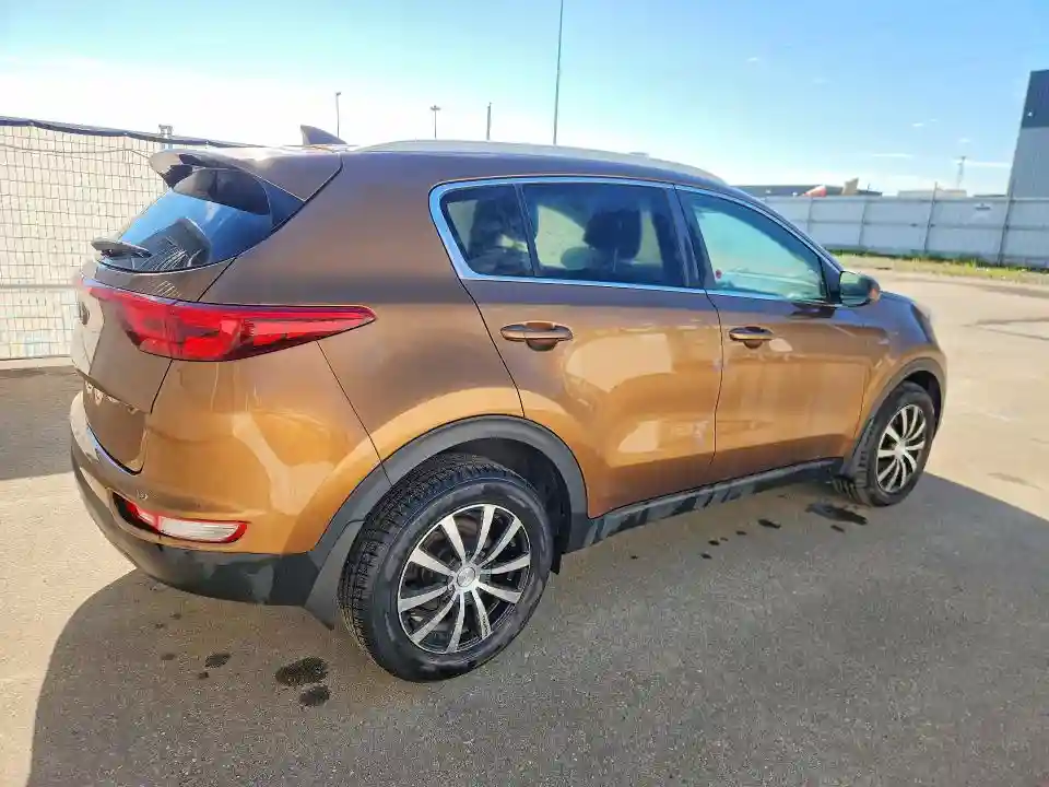 KNDPMCAC7H7088366 2017 KIA SPORTAGE-2