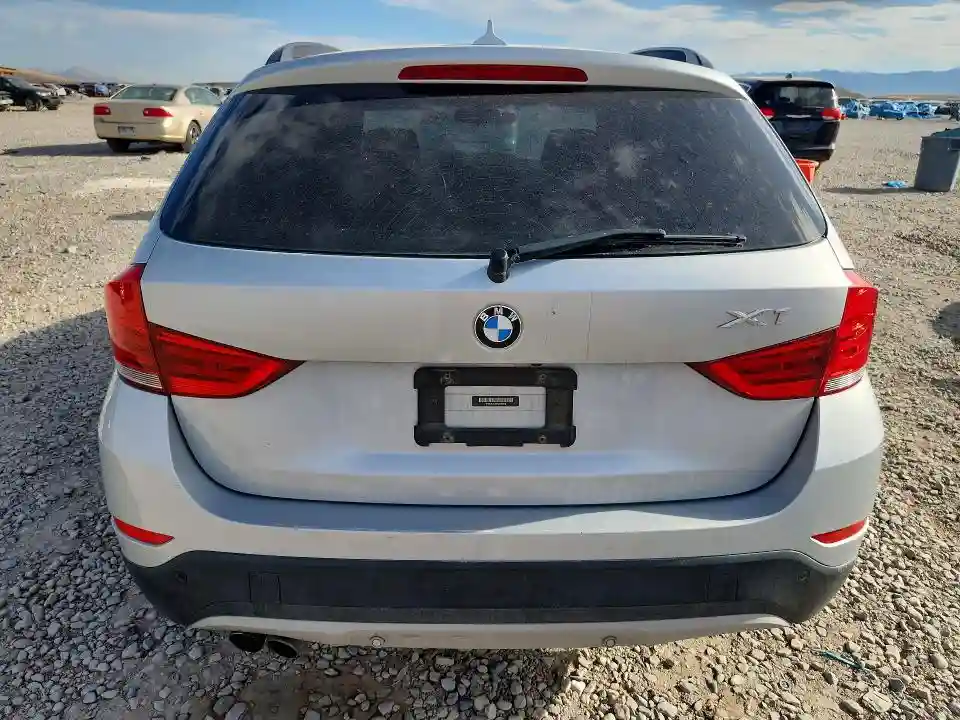 WBAVL1C56FVY39878 2015 BMW X1-5