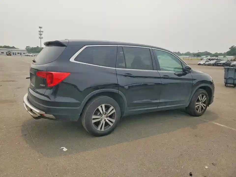 5FNYF6H5XHB032942 2017 HONDA PILOT-2