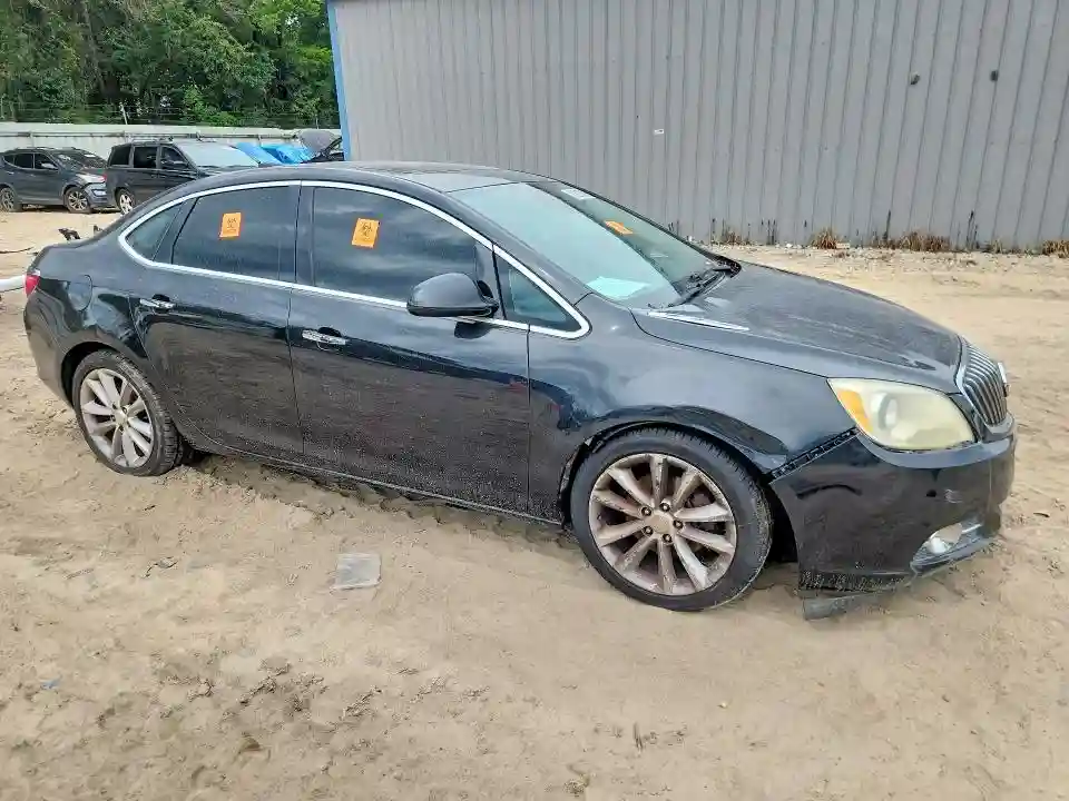 1G4PS5SK7F4173936 2015 BUICK VERANO-3