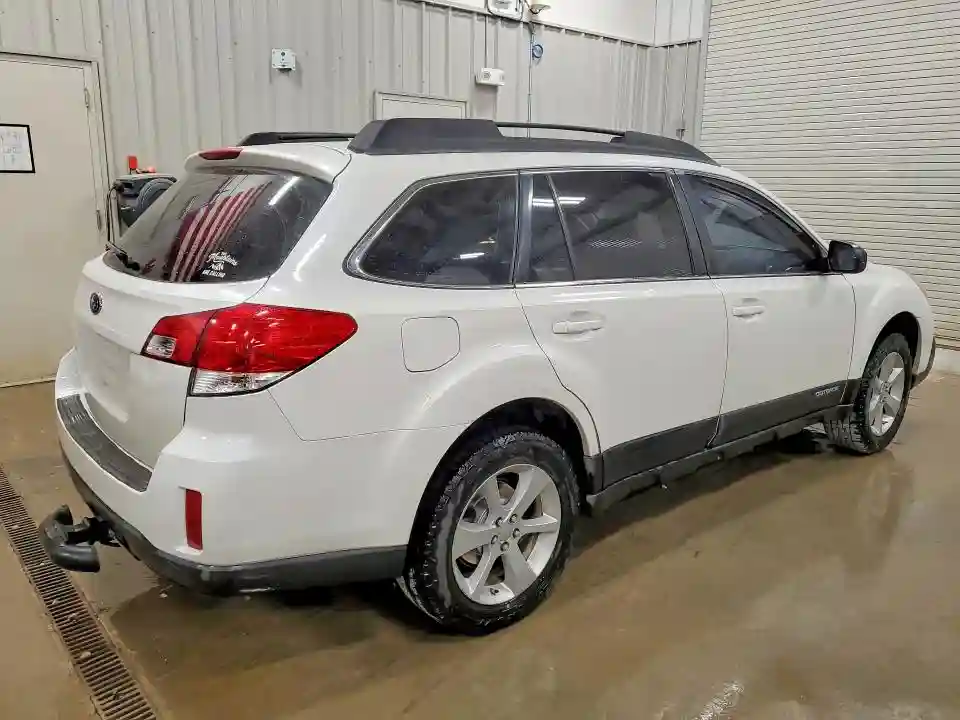 4S4BRBAC8E3241261 2014 SUBARU LEGACY-2