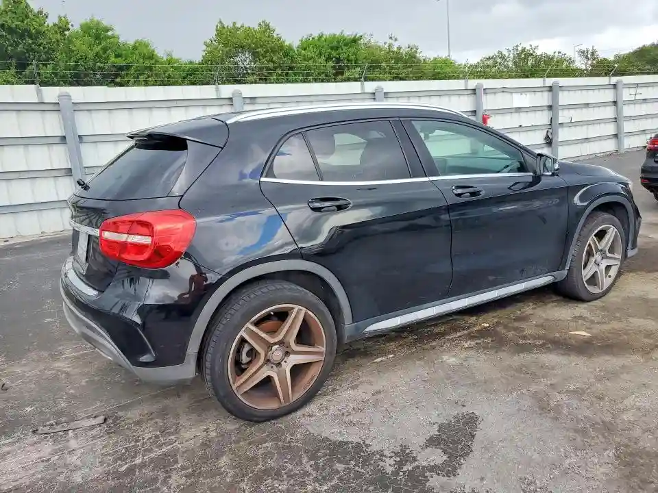 WDCTG4EB3FJ132757 2015 MERCEDES-BENZ GLA-CLASS-2