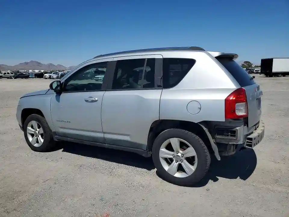 1J4NF1FB4BD278425 2011 JEEP COMPASS-1