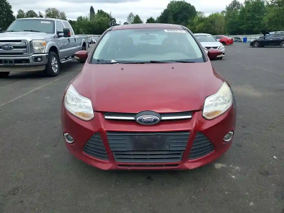 1FADP3K28DL184921 2013 FORD FOCUS-4