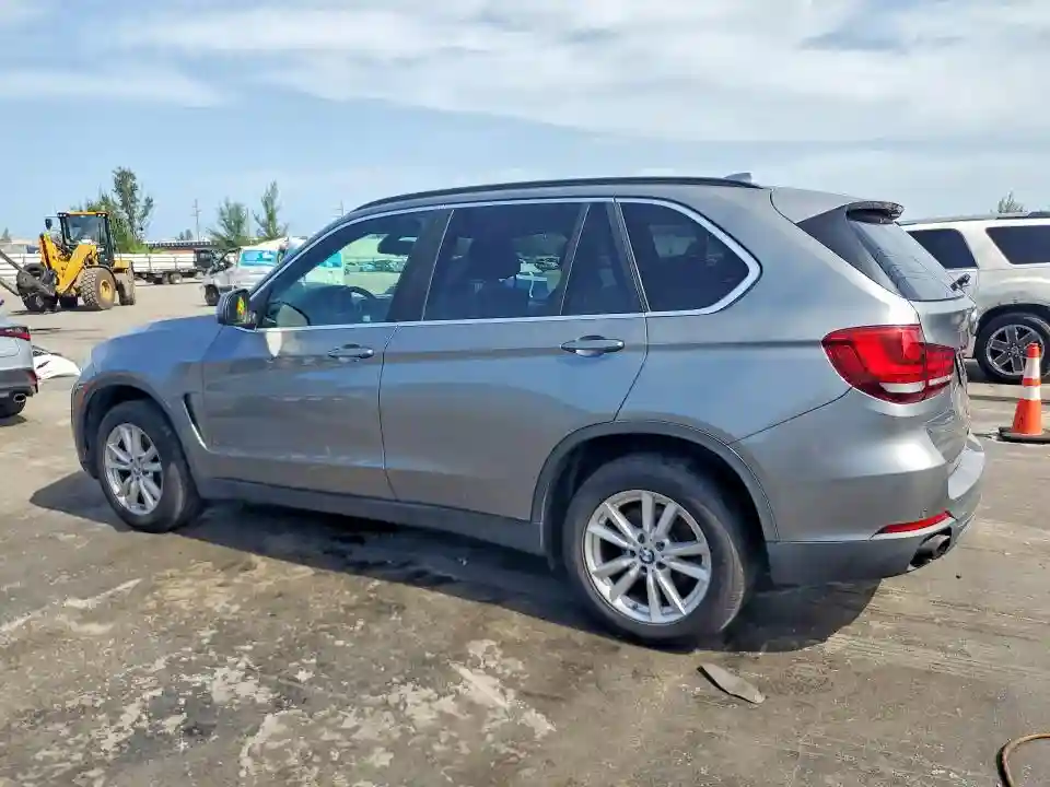 5UXKR0C59E0C27511 2014 BMW X5-1