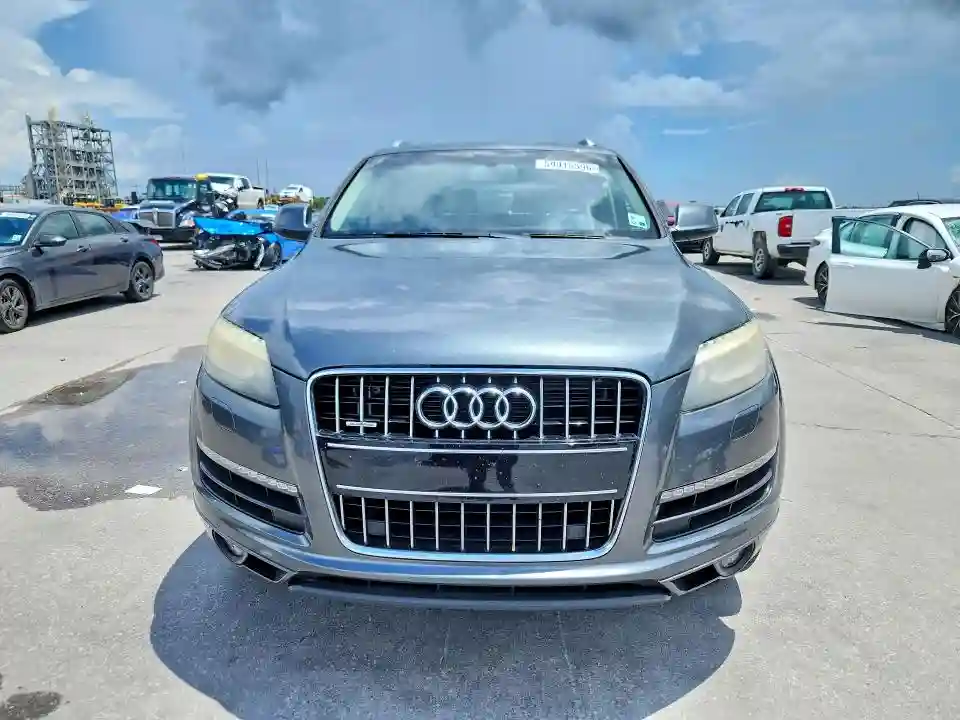 WA1LGAFE5FD008382 2015 AUDI Q7-4