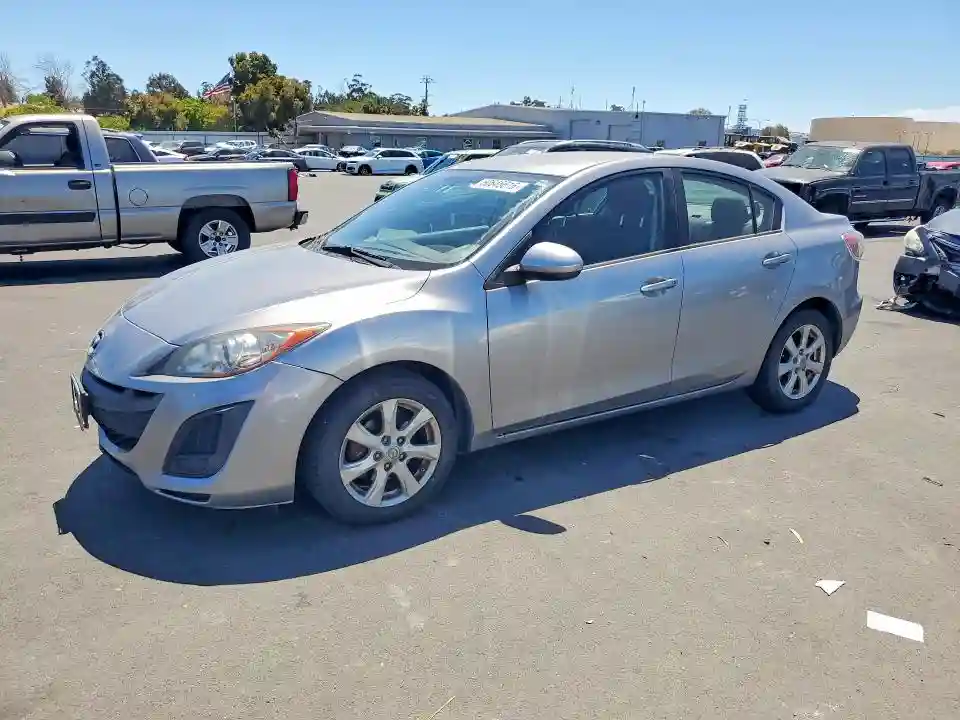 JM1BL1VG3B1416150 2011 MAZDA 3-0